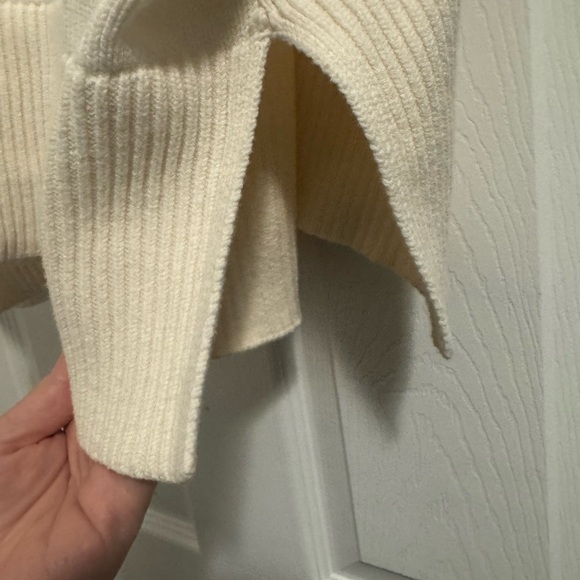 LOFT Cream Turtleneck Poncho Oversized Sweater Small - Picture 3 of 7